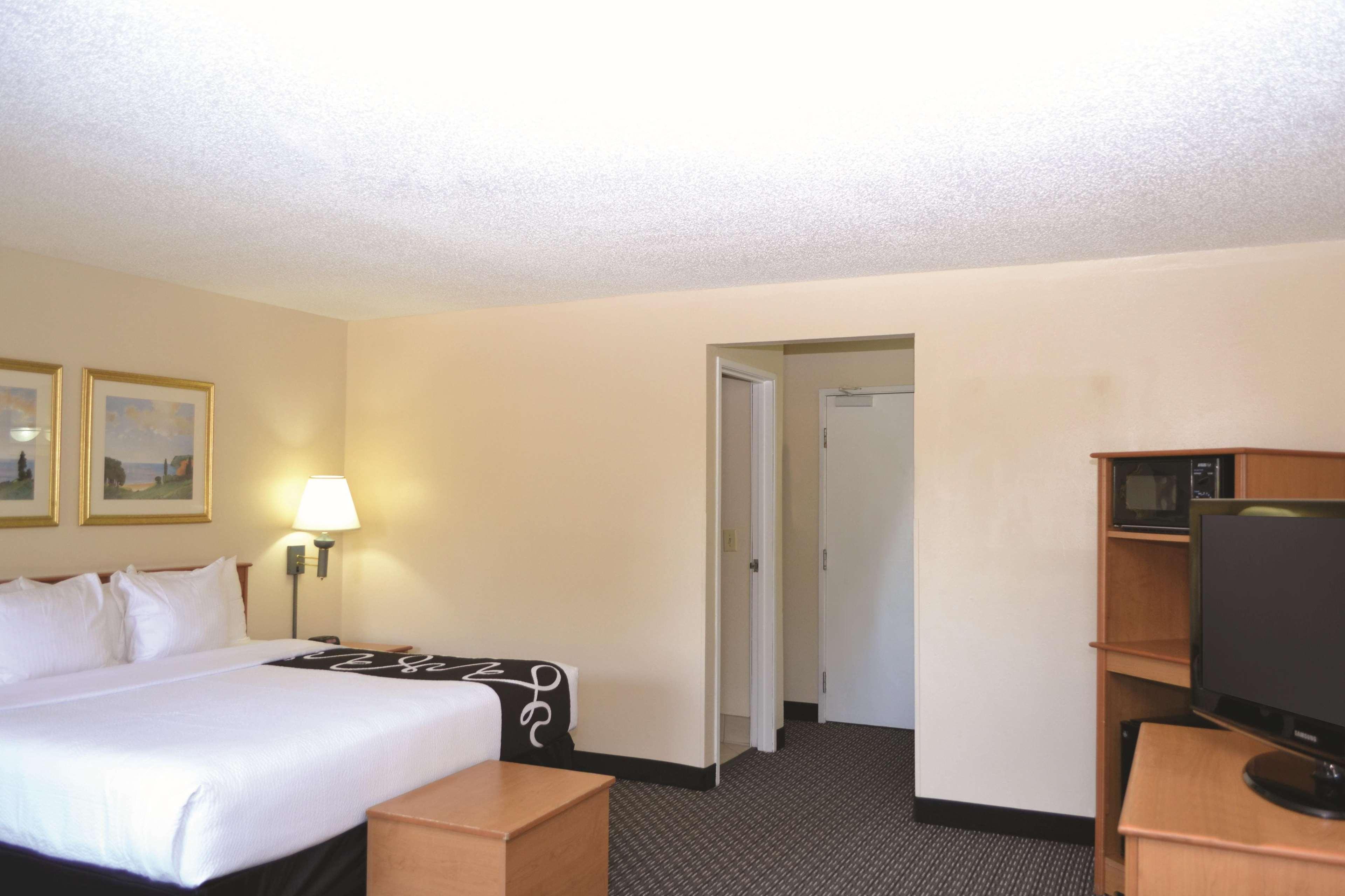 Hotel La Quinta By Wyndham Tampa Fairgrounds - Casino Mango Exterior foto