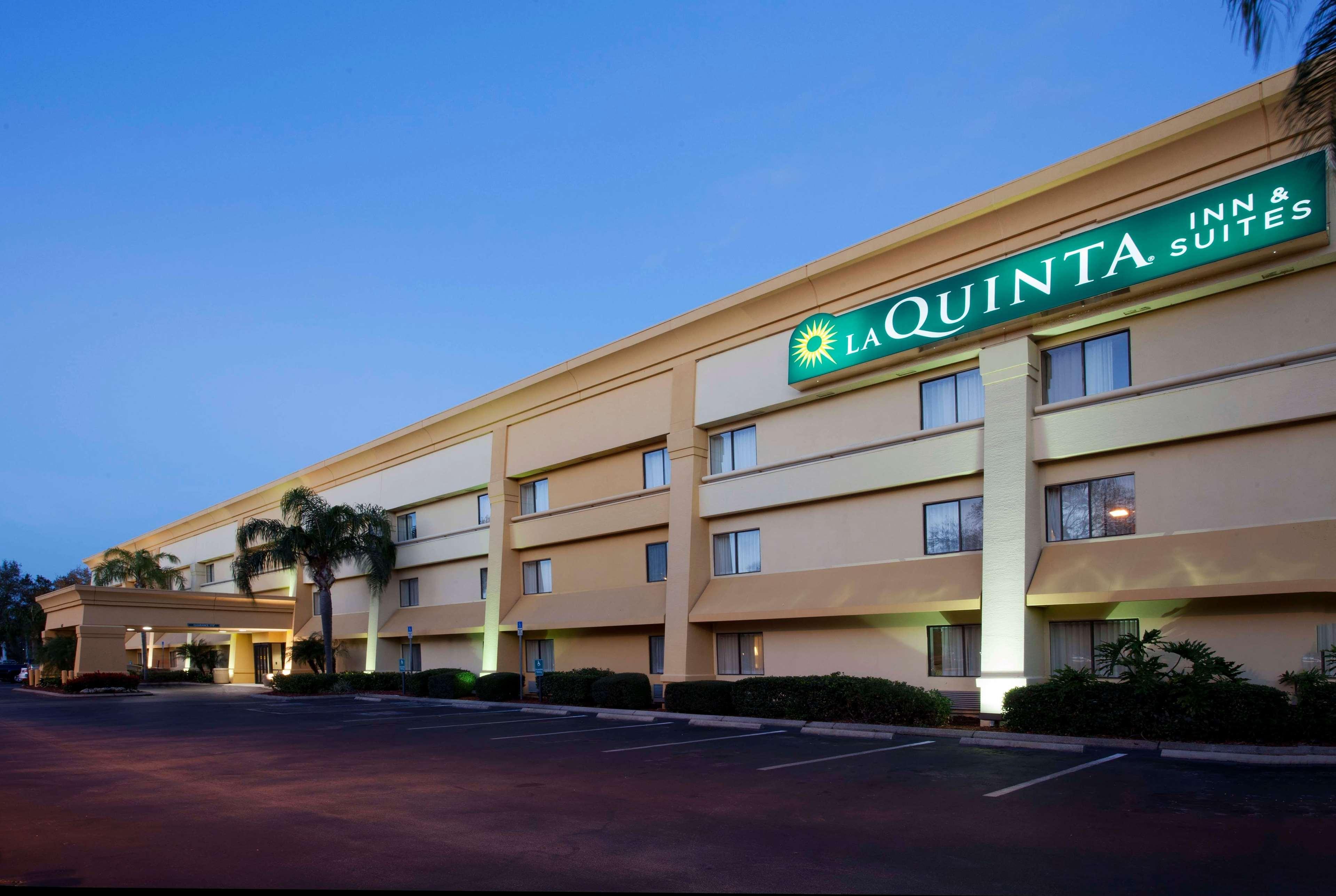 Hotel La Quinta By Wyndham Tampa Fairgrounds - Casino Mango Exterior foto
