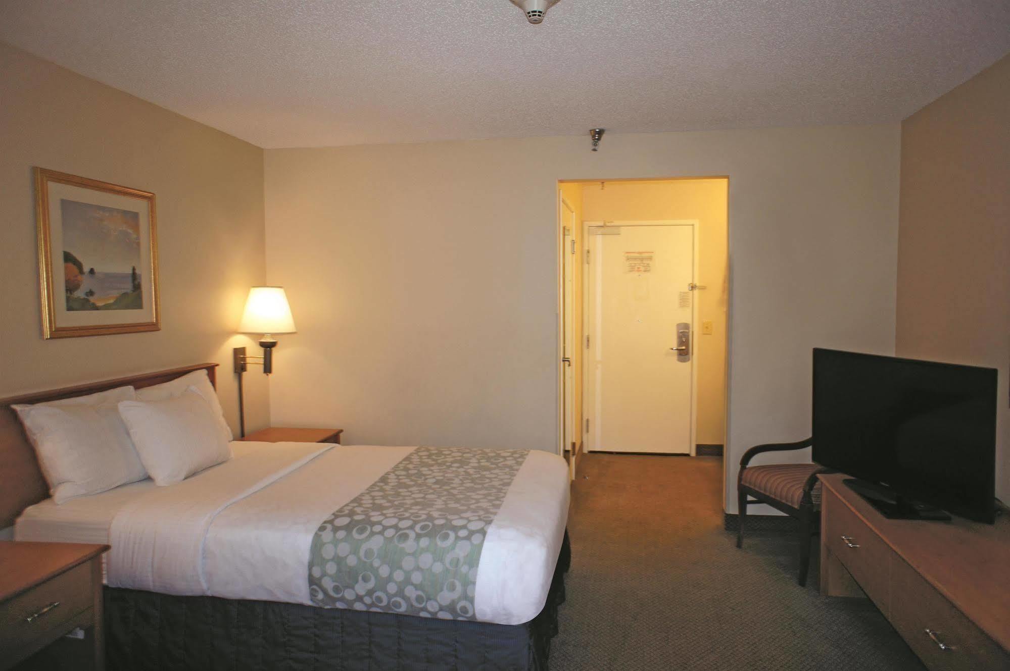Hotel La Quinta By Wyndham Tampa Fairgrounds - Casino Mango Exterior foto