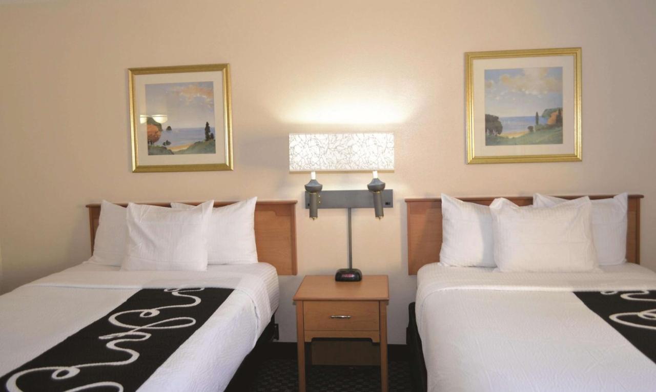 Hotel La Quinta By Wyndham Tampa Fairgrounds - Casino Mango Exterior foto